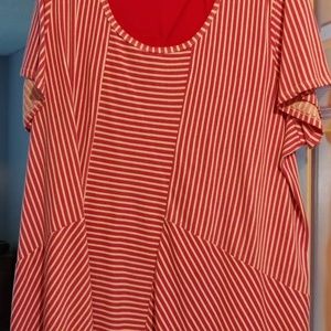 Stripped tee and leggings